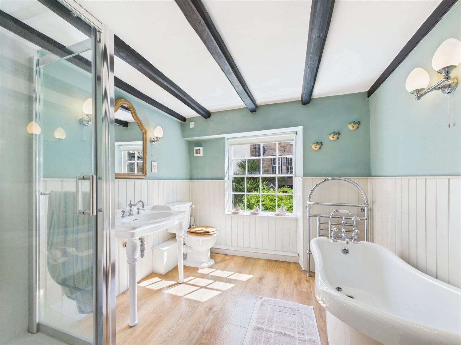 Bathroom in Sherwood House Robin Hood's Bay